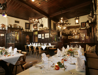 Restaurant and winehouse Steichele
