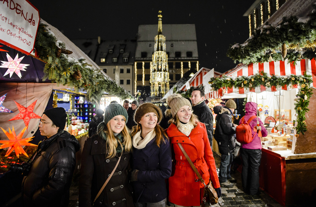 Besuch auf dem Christkindlesmarkt (© Uwe Niklas)