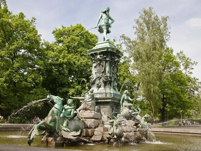Der Neptunbrunnen im Stadtpark Nürnberg