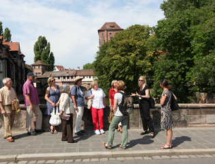 Beim Altstadtrundgang erfahren Sie und Ihre Gruppe Wissenswertes und Interessantes rund um Nürnberg