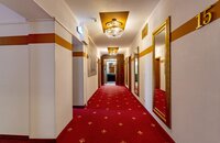 Hotel Burgschmiet - Flur 1. Stock