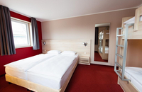 Serways-Hotel Feucht-Ost - Vierbettzimmer2
