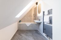 Urban Design Suites - Badezimmer Comfort Studio Apartment