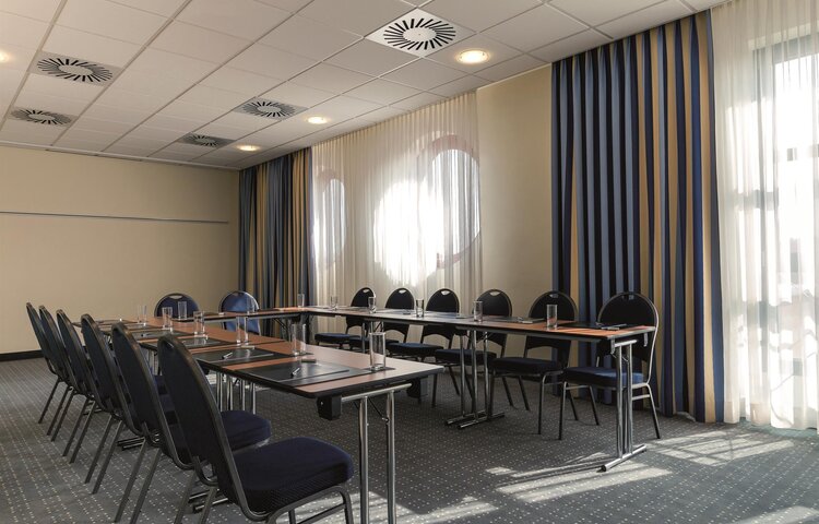 Seminaris Sunday Hotel Nürnberg - meeting-room
