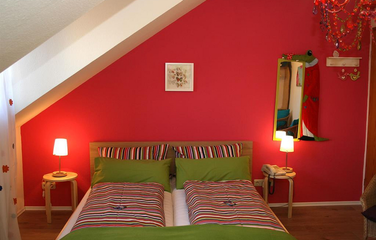 Der Höfener Garten - Zimmer Villa Kunterbunt