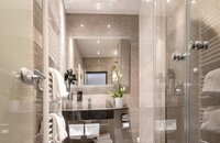 Hotel Burgschmiet - Badezimmer 5er