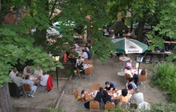 Der Höfener Garten - Gastgarten