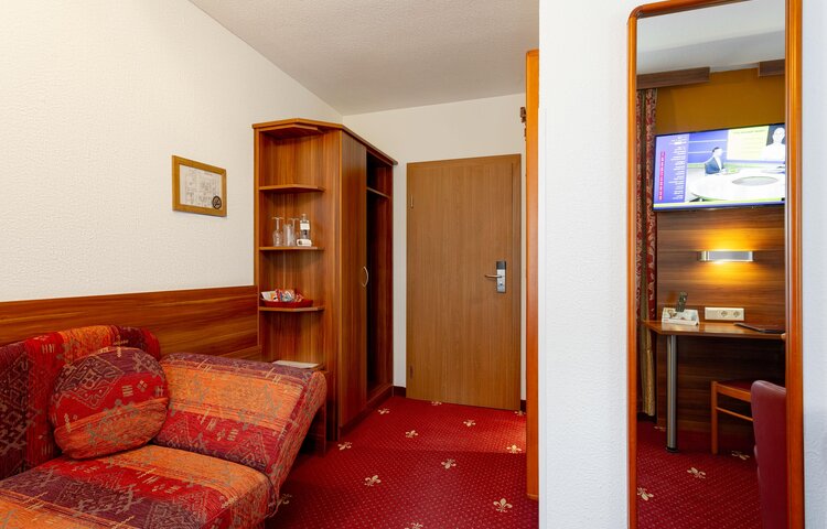Hotel Burgschmiet - Einzelzimmer 7er 1