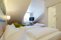 Garden Hotel - Doppelzimmer 12
