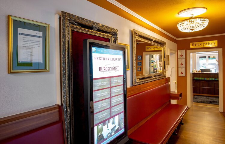 Hotel Burgschmiet - Info Point EG